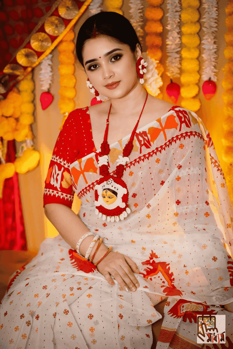 দুর্গা শাড়ি